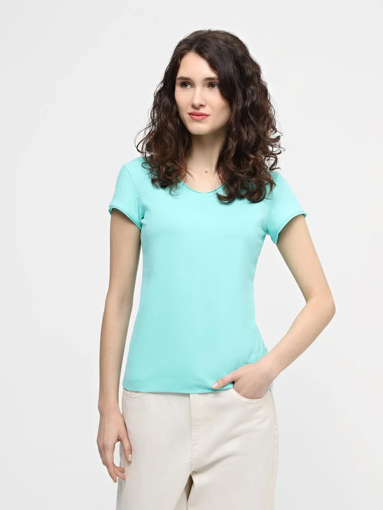 Футболка с необработанными краями