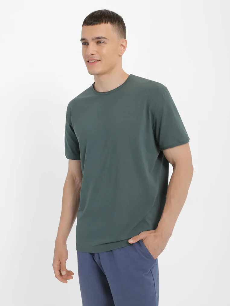 Футболка с необработанными краями