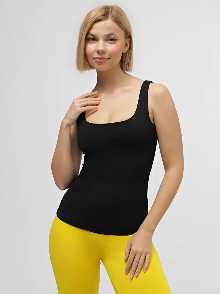 Майка на широких бретелях