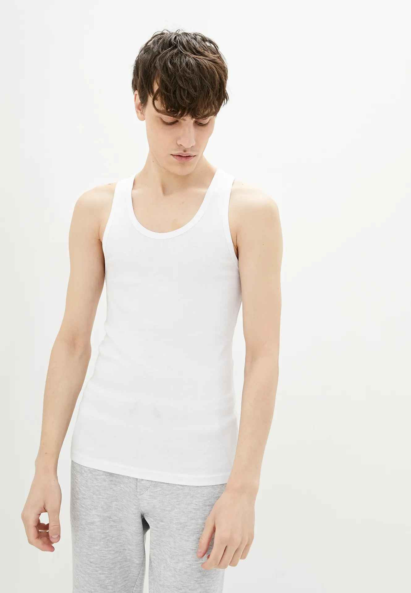 Майка с декоративной строчкой