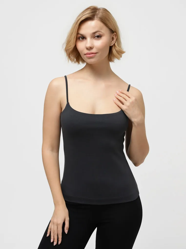 T-shirt with thin straps